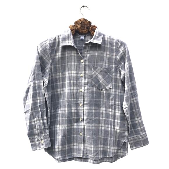 Old Navy Flannel The Classic Shirt Cotton Grey Plaid Front Pocket Small NEW - Picture 1 of 7